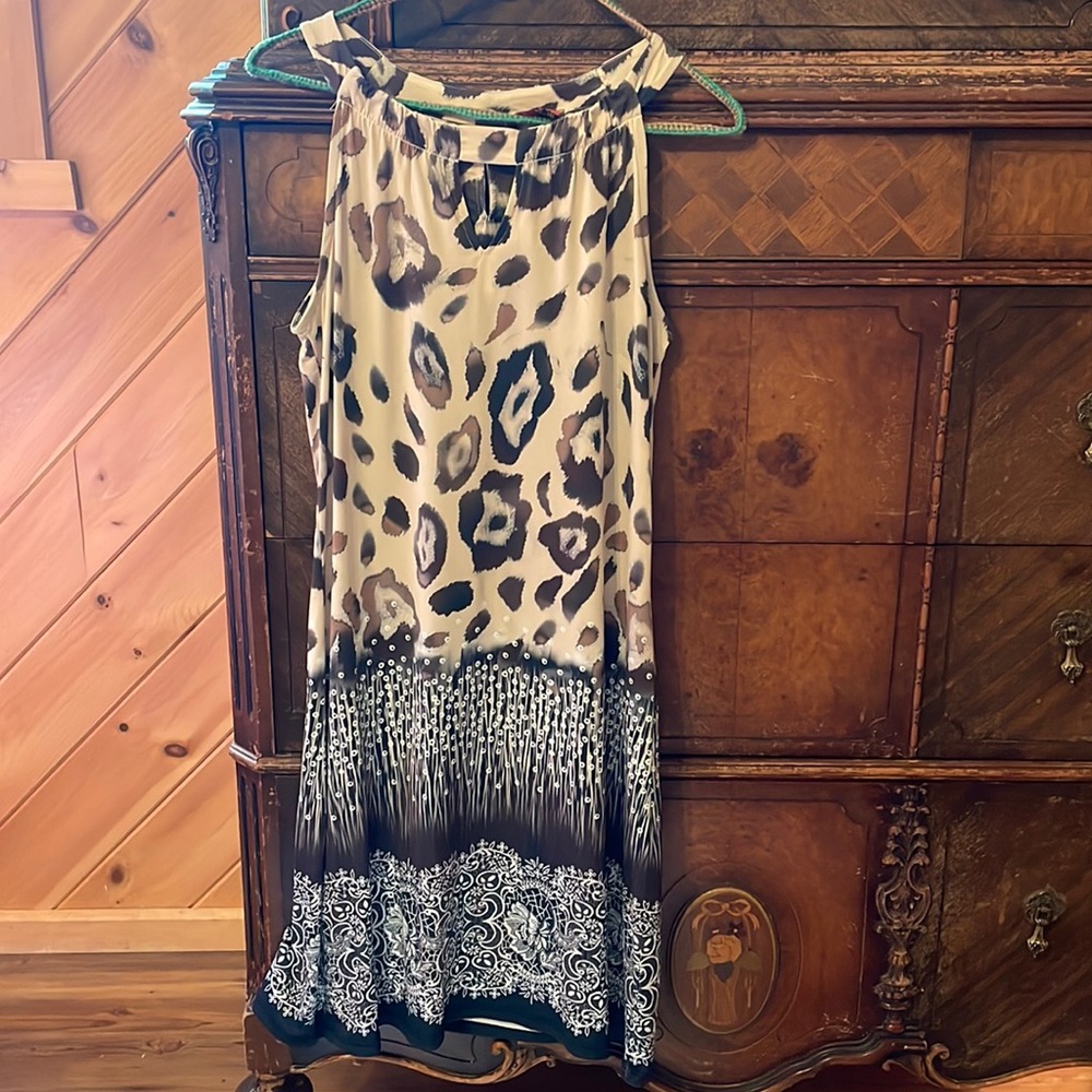ISLE by Melis Kozan Leopard Print dress Size Small